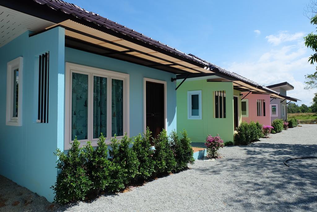 Maikhao Guest house Mai Khao