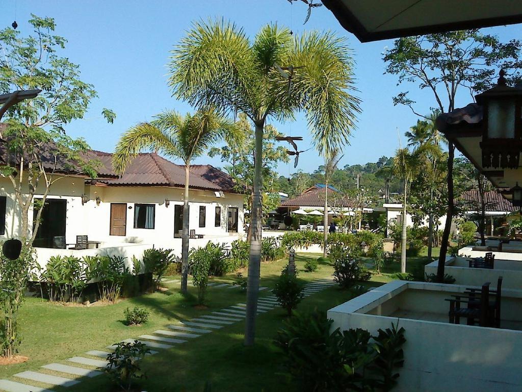 Kasalong Phuket 3*