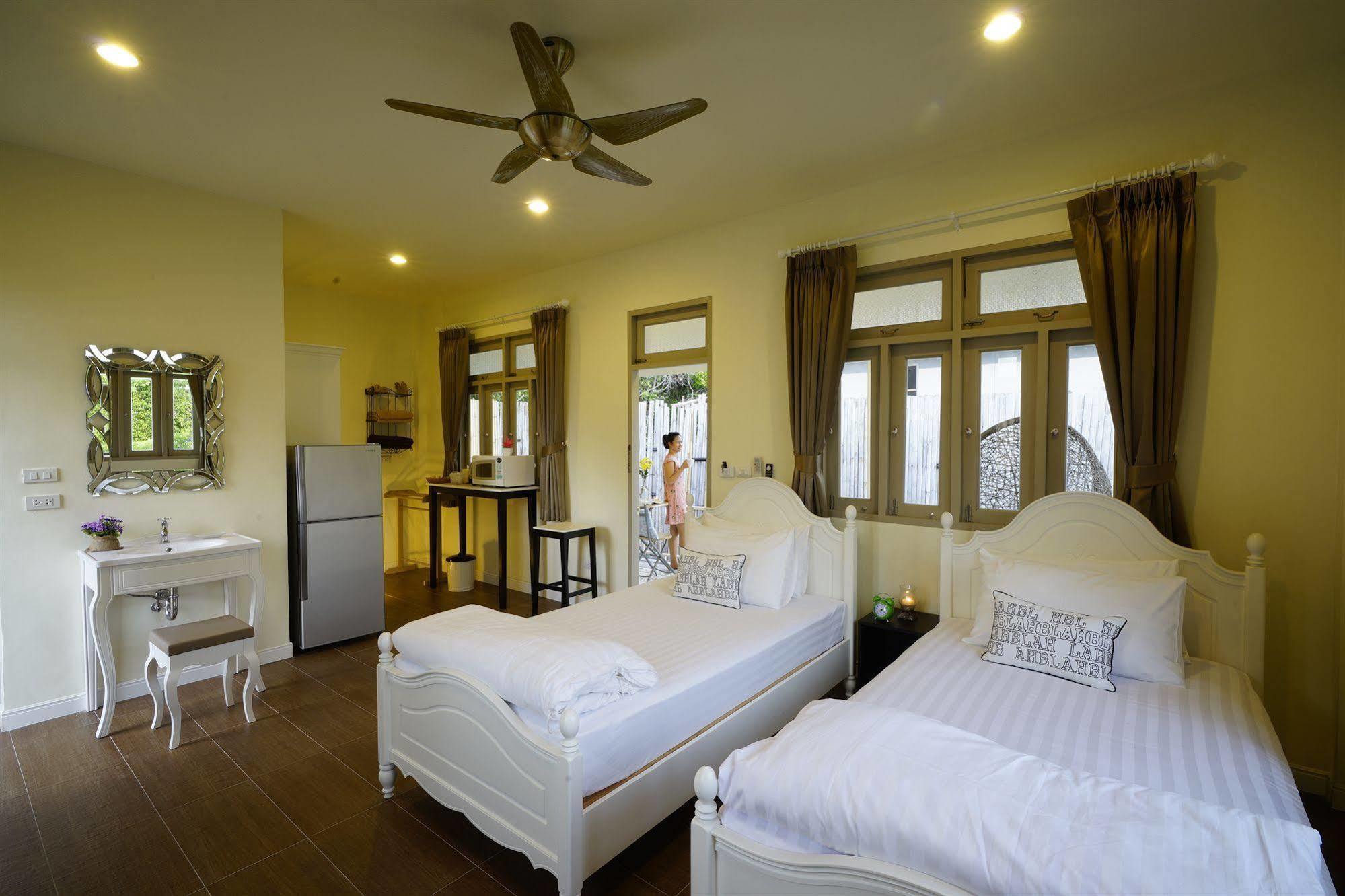 Resort Perennial Nai Yang