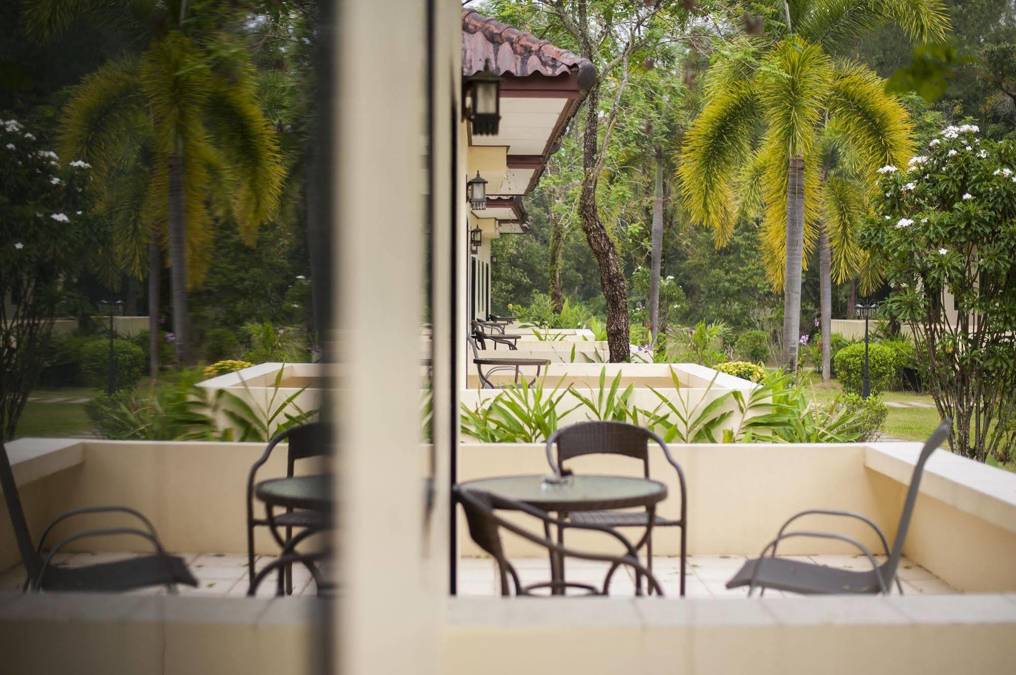 Kasalong Phuket 3*