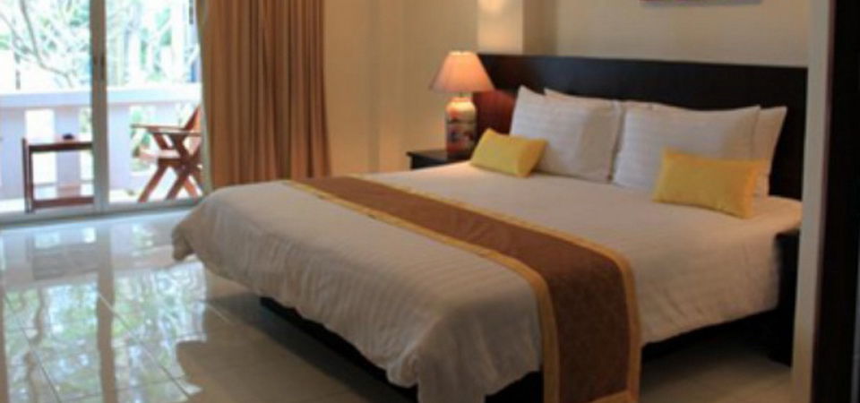 Resort Naithonburi - Sha Extra
