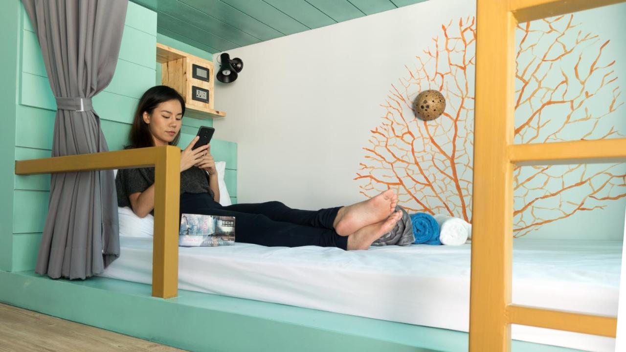 The Snug Airportel - Phuket Airport Guest house 3*