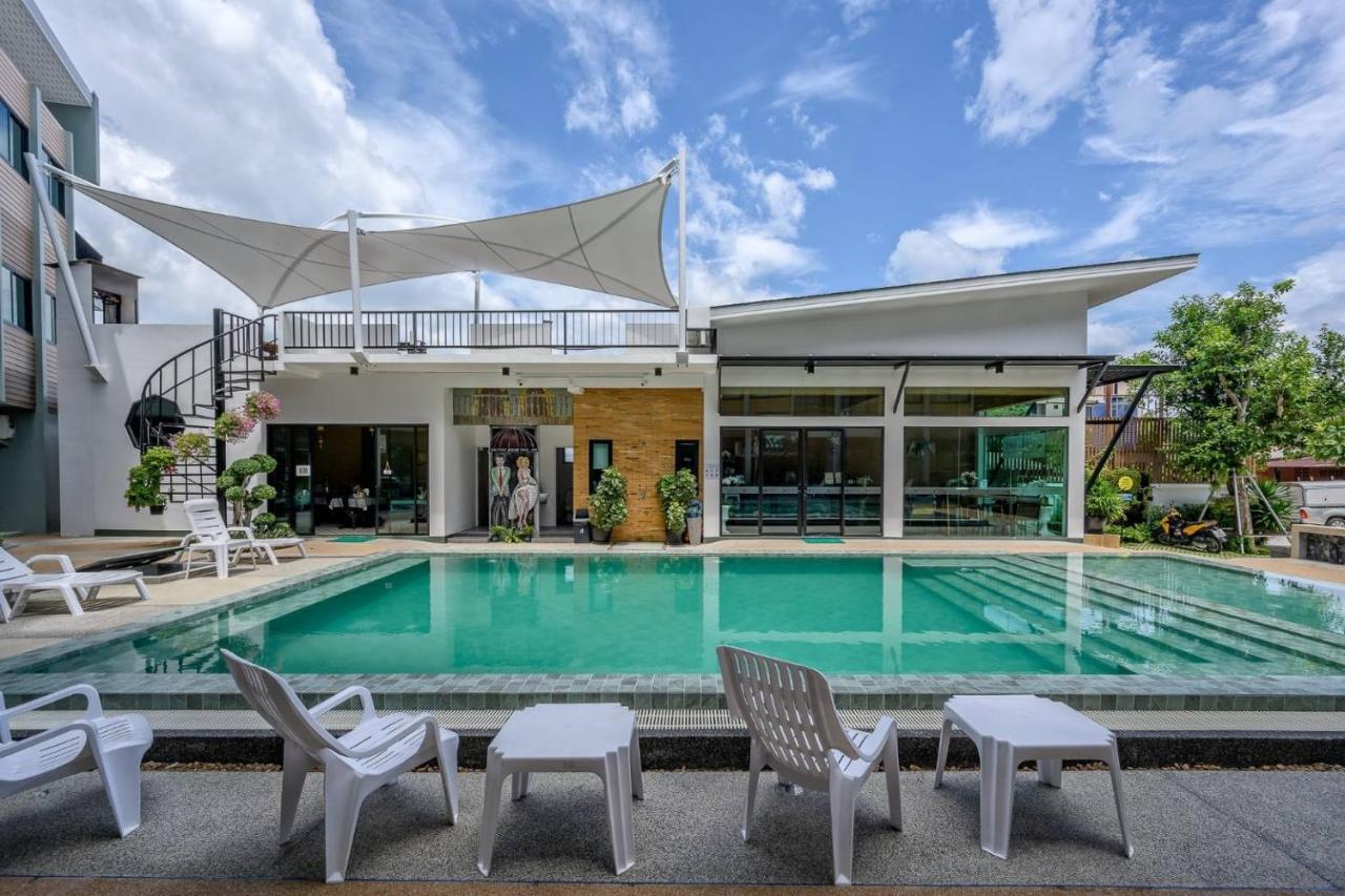 Hotel Phuket Airport Place - Sha