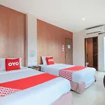 OYO 75321 Gemma Patong