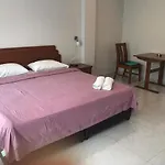 Kasemsuk Guesthouse Sha Extra Plus