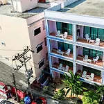 Dear Hotel