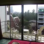 Baan Nitra Guesthouse