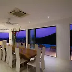 Phukao Serenity Villa