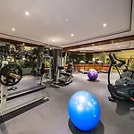 Andaman Beach Suites Hotel, Patong Phuket