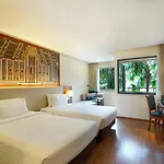 Novotel Phuket Vintage Park Resort