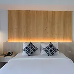 Blu Pine Villa & Pool Access - Sha Plus
