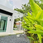 Kamala 2Bdr Pool Villa 卡马拉山景泳池别墅