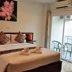Ruen Buathong Boutique Hotel
