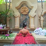 Diamond Cliff Resort & Spa, Patong Beach