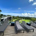 普吉岛laguna海滩豪华天际泳池公寓，奢华体验与休闲之选