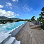 普吉岛laguna海滩豪华天际泳池公寓，奢华体验与休闲之选