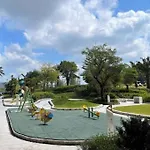普吉岛laguna海滩豪华天际泳池公寓，奢华体验与休闲之选
