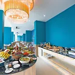 Sea View Apartment At Oceana By Lofty