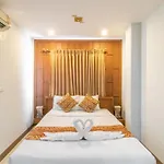 Lotus Hotel Patong