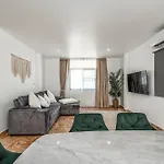 Nai Harn Beach Villa 2 Bdr