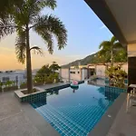 Twin Villas Seaview Kata