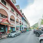 Oyo 1163 Eden Hostel