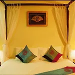 The Old Phuket - Karon Beach Resort - Sha Plus