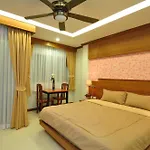 Green Harbor Hotel & Service Apartment
