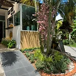 Baan Rosa Bangtao Beach