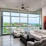Veloche 2 Bedroom Apartment With Seaview