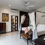 Emerald Pool Villa