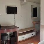 Nb House