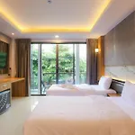 The Mantra Hotel Kata Noi