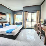Sea Front Home Hotel - Patong Beach