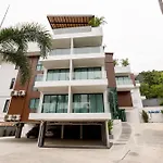 Splendid Sea View Resort
