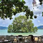 Baan Panwa Resort