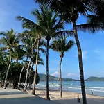 Patong Beach Apartments - 28 Sqm - Kitchen, Private Bathroom, Seating Area, 65\