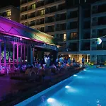 Wekata Luxury