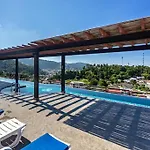 Private Apartment At Sea & Sky By Lofty
