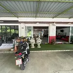 Chollada Inn