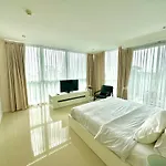 Karon Chic Studio