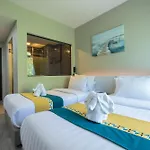 Kana Triple L Hotel Phuket普吉岛卡娜3L酒店