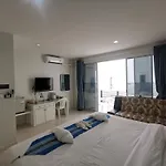 Phuket Racha Kata Homestay