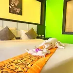 Phuket 420