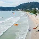 Bearpacker Patong Hostel