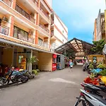 Outdoor Inn Kata Hotel