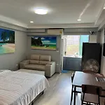 Patong Beach Apartments - 28 Sqm - Kitchen, Private Bathroom, Seating Area, 65\