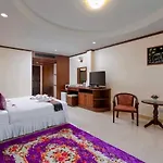 Centre Point Nanai