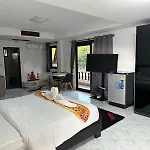 Beverly Hills Villa Patong