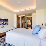 Beachfront Residences - Stunning Sea And Lake View